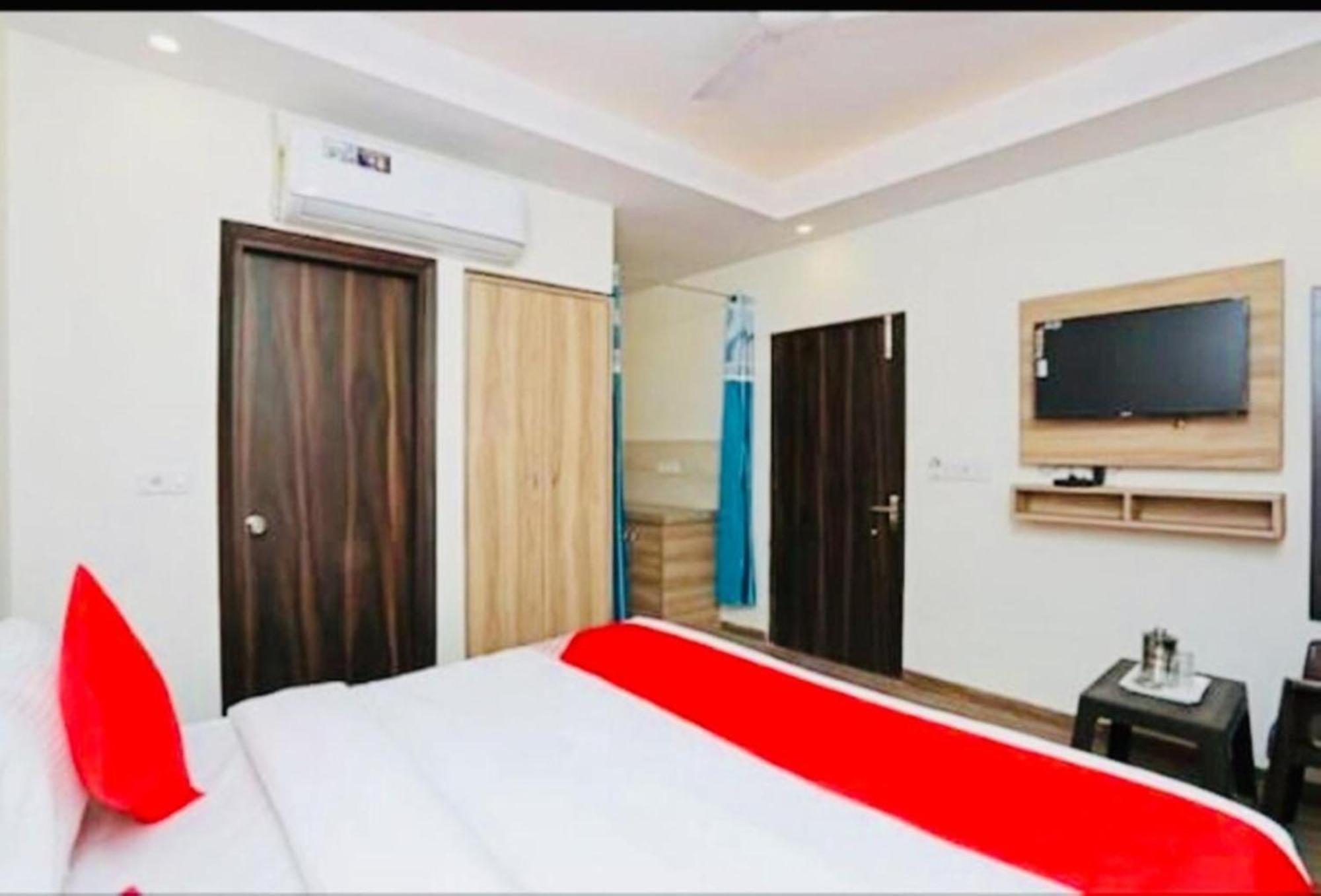 Hotel Shanti House New Delhi Karnail Singh Stadium Gate No 1 מראה חיצוני תמונה